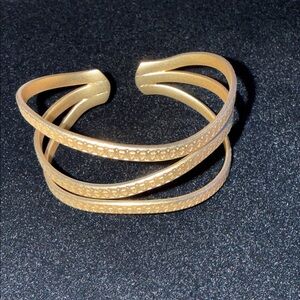 Lia Sophia Gold Textured Bracelet